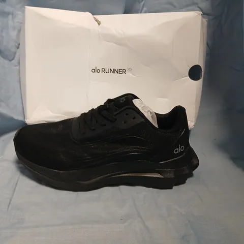 ALO RUNNER MEN'S RUNNING SHOES – BLACK, UK 6 (US M7)