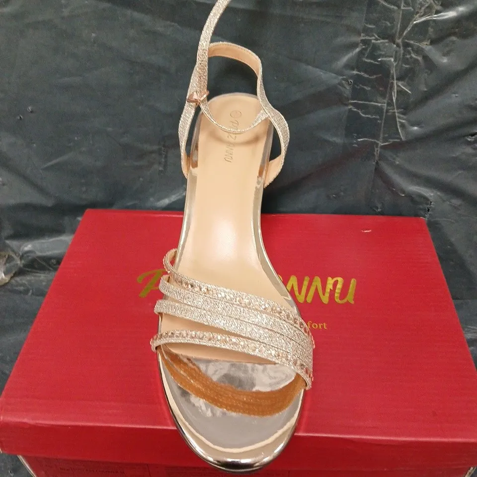 BOXED PIZZ ANNU LENA HIGH HEEL SHOES - UK SIZE 8