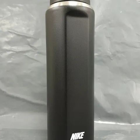 NIKE RECHARGE STAINLESS STEEL TRAVEL MUG IN BLACK