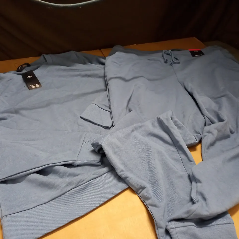 MAKRS & SPENCER BLUE SWEATSHIRT AND SWEATPANTS - SIZE 18 (JOGGERS)/20 (JUMPER)