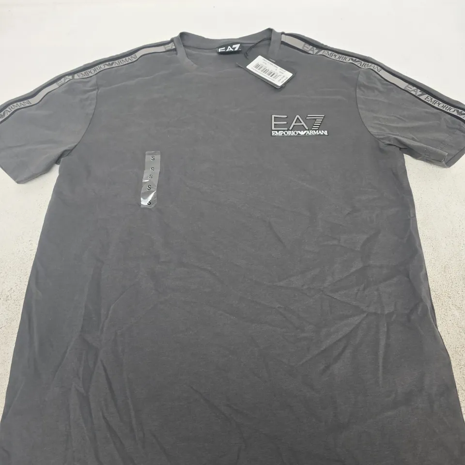EMPORIO ARMANI EA7 CREW NECK SHORT SLEEVE T-SHIRT – SIZE S