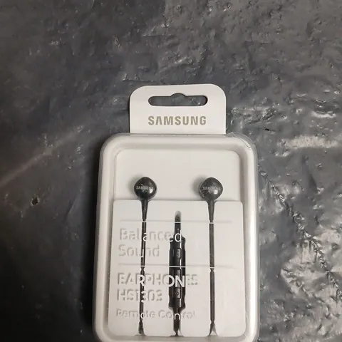 SAMSUNG EARPHONES – BALANCED SOUND IN-EAR HEADPHONES WITH INLINE REMOTE (BOXED)