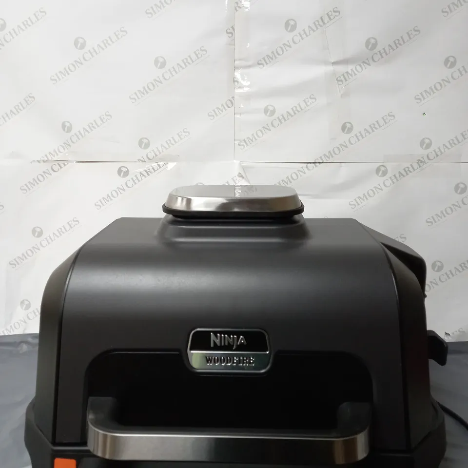 BOXED NINJA WOODFIRE PRO XL ELECTRIC BBQ GRILL & SMOKER
