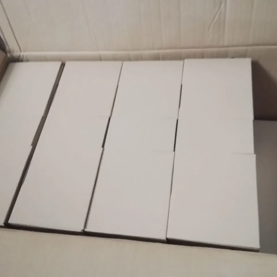 BOX CONTAINING APPROXIMATELY 10 BRAND NEW JD WILLIAMS SNAKE BLOCK HEELS SIZE 7E