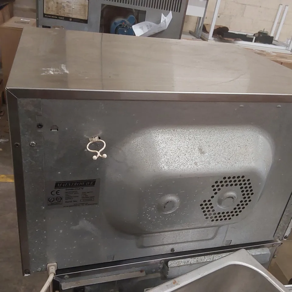 MAESTROWAVE COMBICHEF CHEF IV
1200 WATT COMMERCIAL COMBINATION OVEN