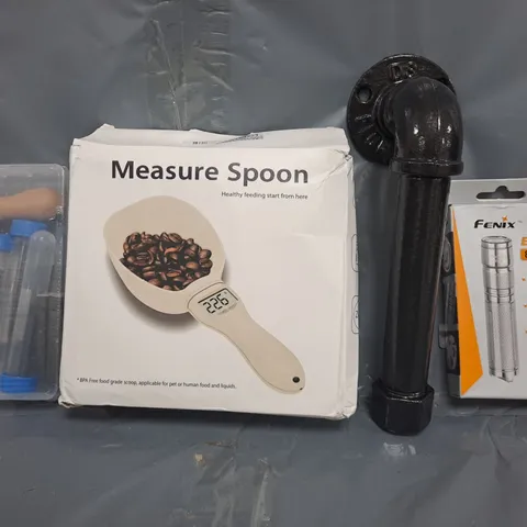 APPROXIMATELY 10 ASSORTED HOUSEHOLD ITEMS TO INCLUDE MEASURE SPOON, FENIX TORCH, ETC