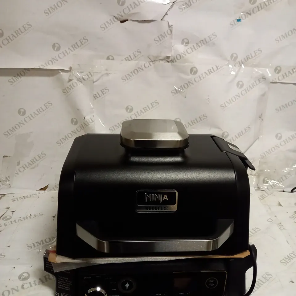 NINJA WOODFIRE ELECTRIC BBQ GRILL & SMOKER WITH AIR FRY FUNCTION OG701UKQ