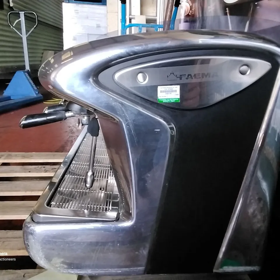 TRADITIONAL FAEMA EMBLEMA COFFEE MACHINE