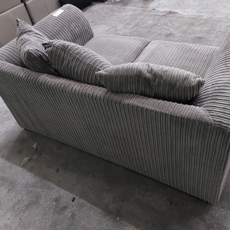 DESIGNER 2 SEATER SOFA UPHOLSTERED IN GREY FABRIC WITH CUSHIONS 