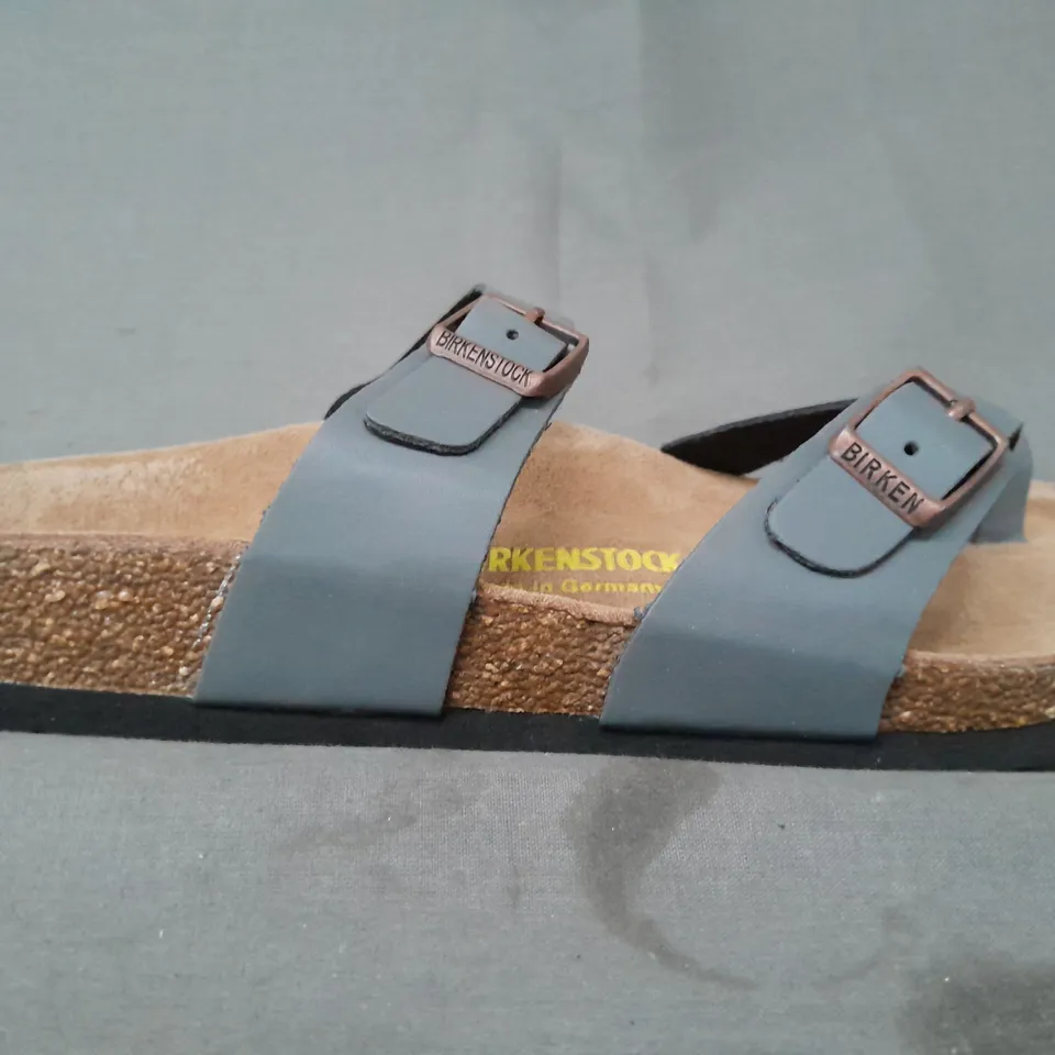 BOXED PAIR OF BIRKENSTOCK SANDALS IN GREY EU SIZE 40