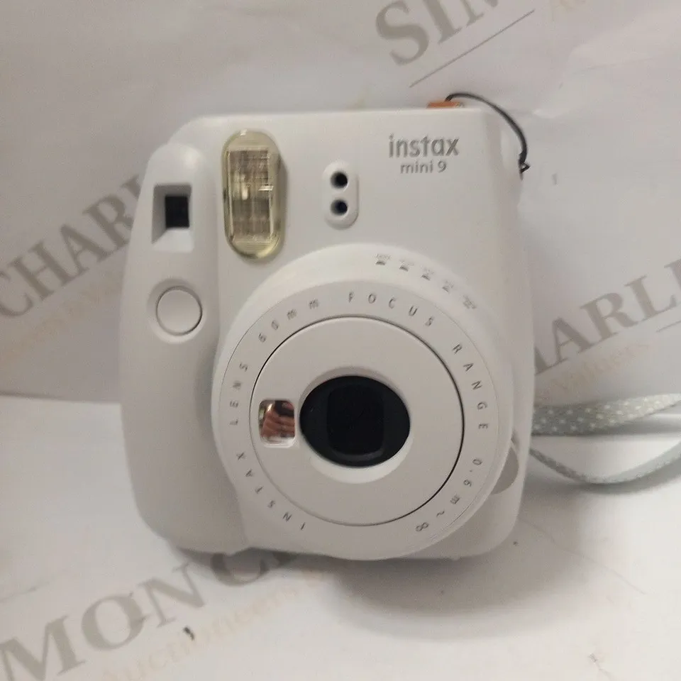 BOXED FUJIFILM INSTAX MINI 9 INSTANT CAMERA