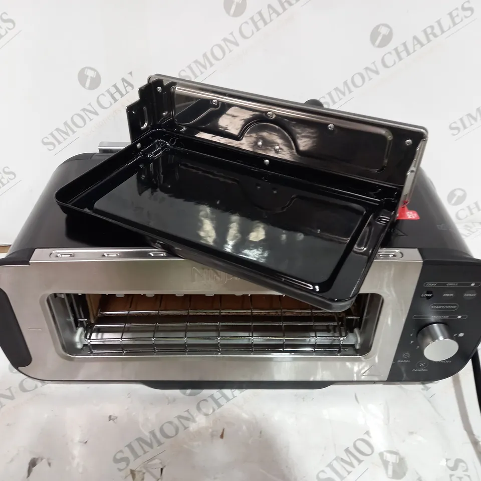 BOXED NINJA 2 IN 1 TOASTER & GRILL ST100UK