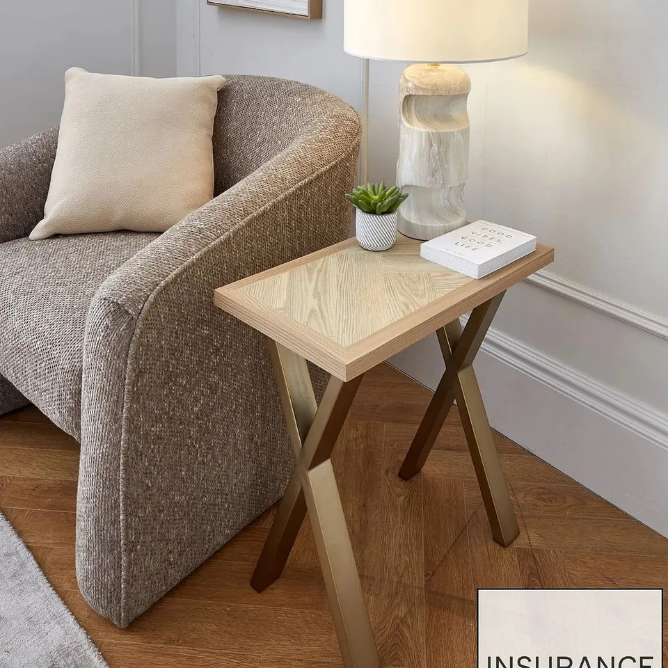 KAIA SOFA SIDE TABLE - BRASS/LIGHT OAK