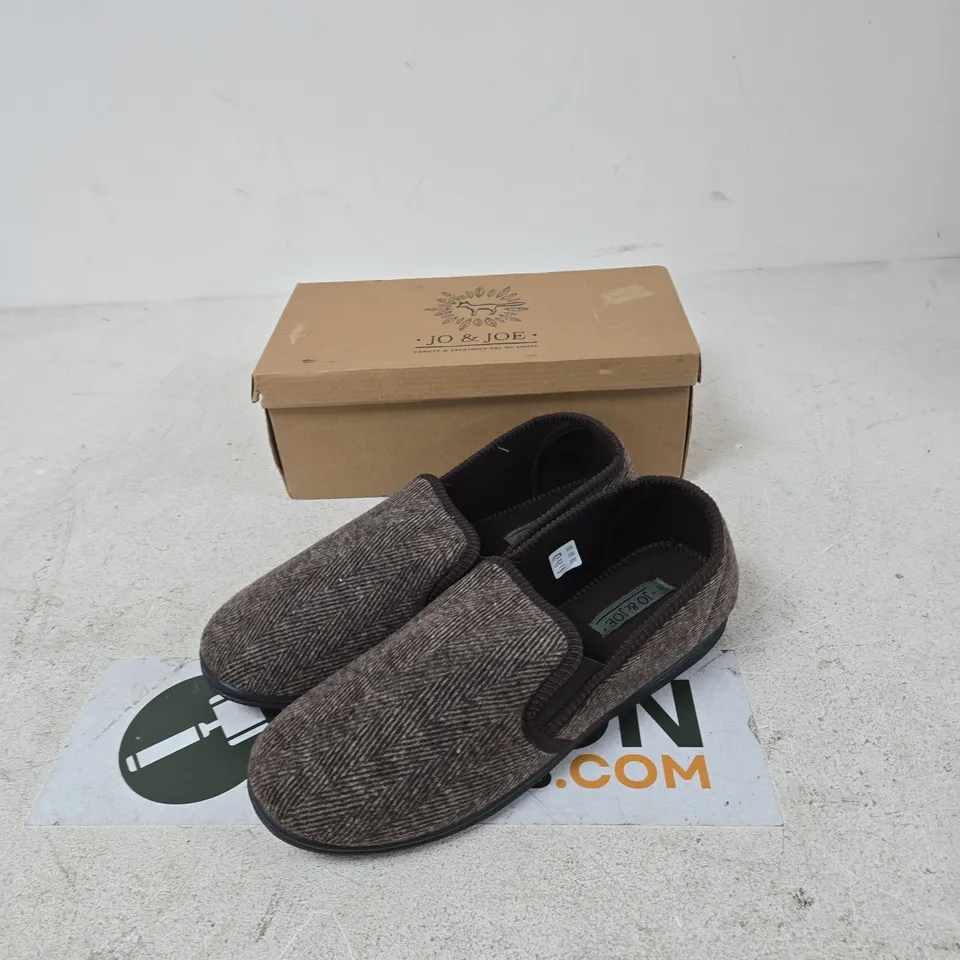 JO & JOE HAIG BROWN SLIP-ON SHOES – UK 11