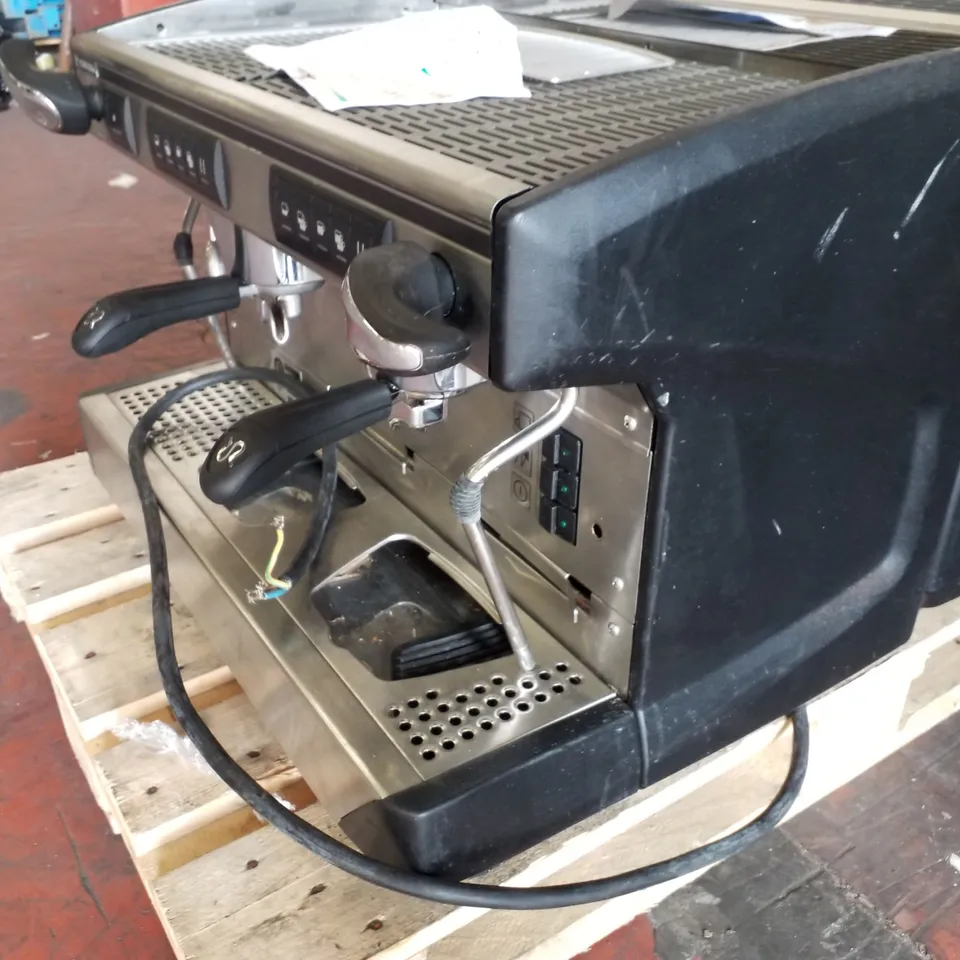 RANCILIO RAN7-2 COMMERCIAL 2 BARRISTA COFFEE MACHINE 