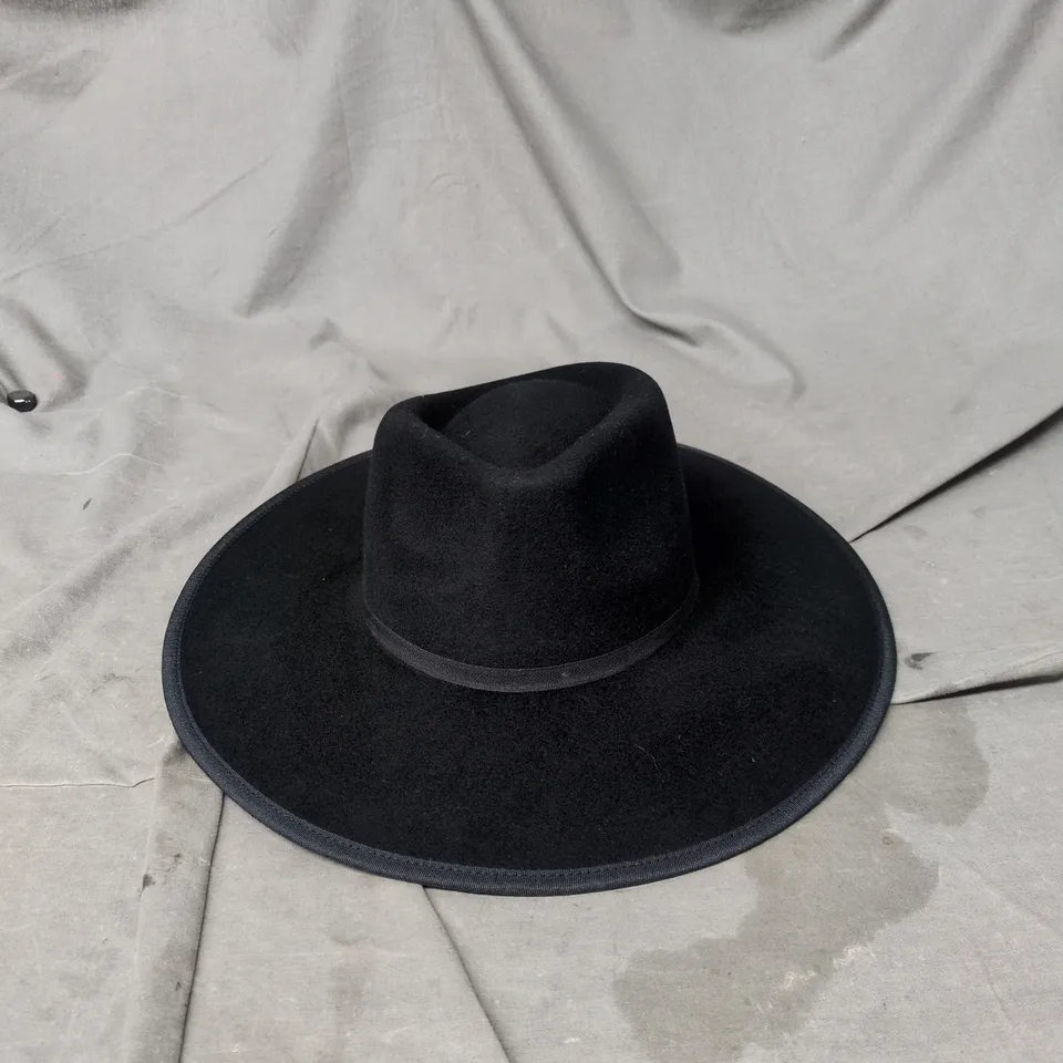 BLACK WOOL WIDE-BRIM HAT – PARIS ATELIER & OTHER STORIES (XS/S)