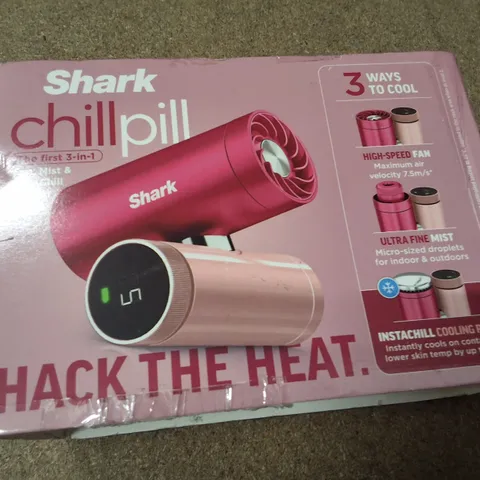SHARK CHILL PILL PERSONAL COOLING DEVICE – PINK, BOXED 3IN1 FAO22UKPK