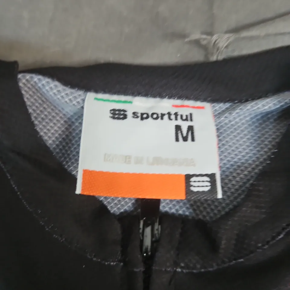 SPORTFUL TOUR OF THE BORDERS CYCLING KIT – MEN'S M