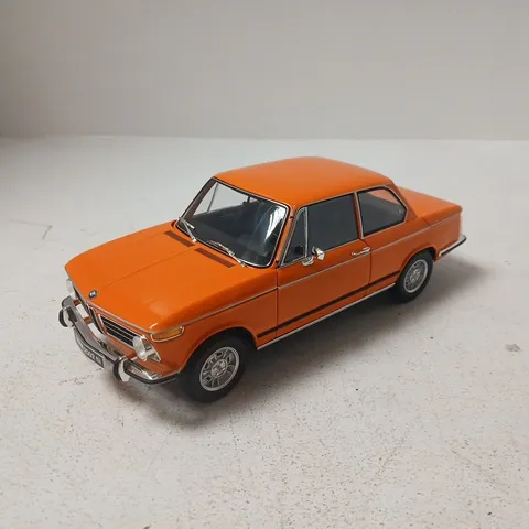 BMW 2002 TII ORANGE DIECAST MODEL CAR - SCALE 1:18