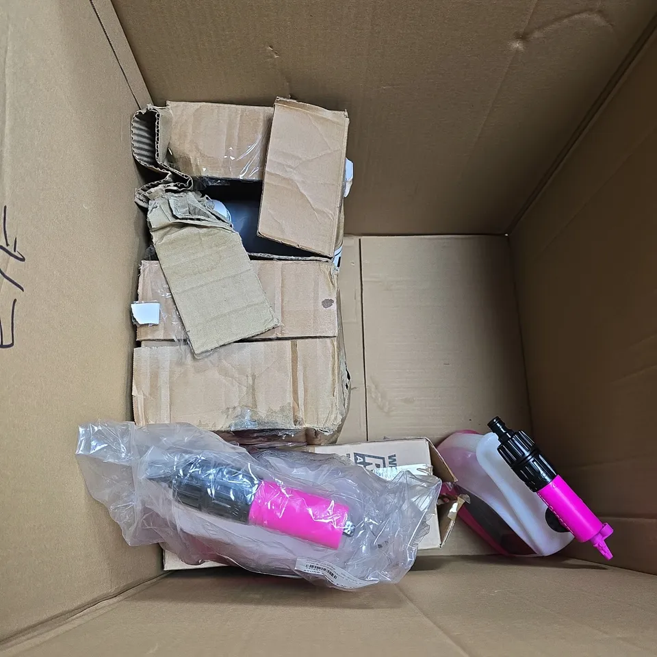 BOX OF APPROXIMATELY 5 BOTTLES OF OUTDOOR CLEANING SOLUTIONS