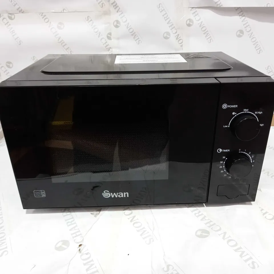 SWAN 700W MANUAL MICROWAVE RRP £67.99