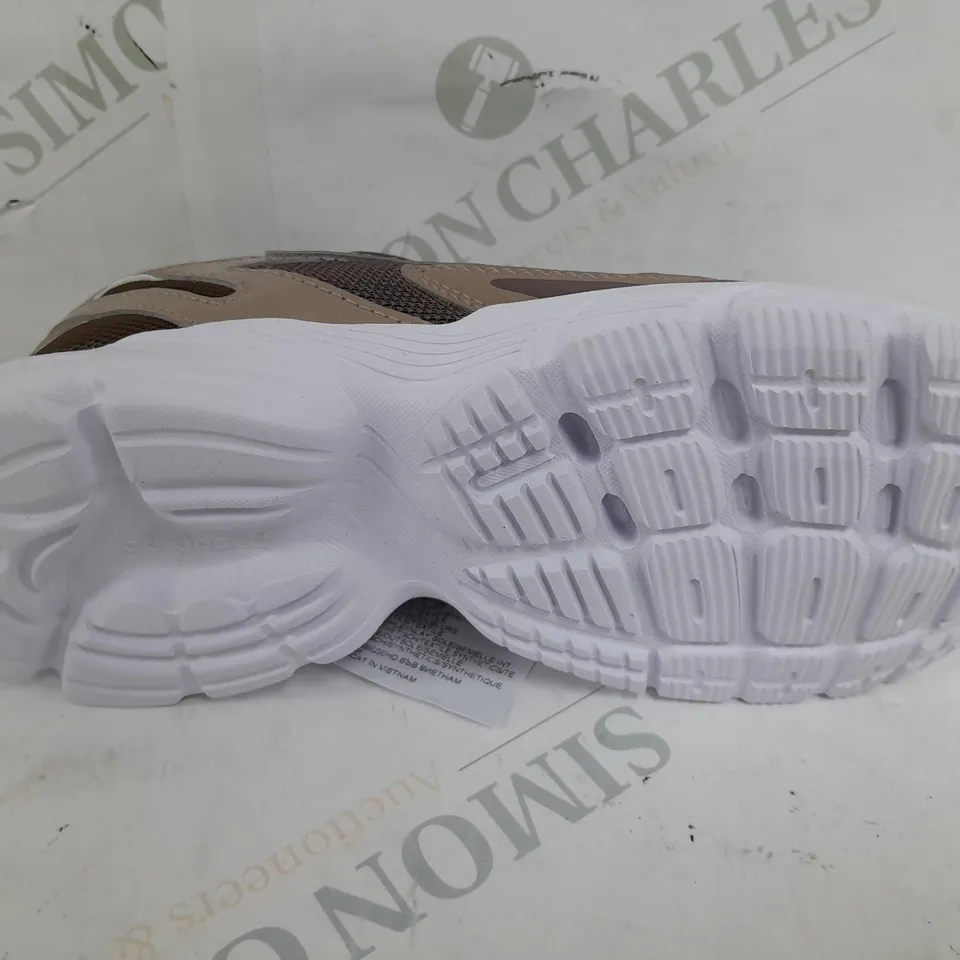 PAIR OF ADIDAS ASTIR LACE UP TRAINERS IN BROWN - UK 1