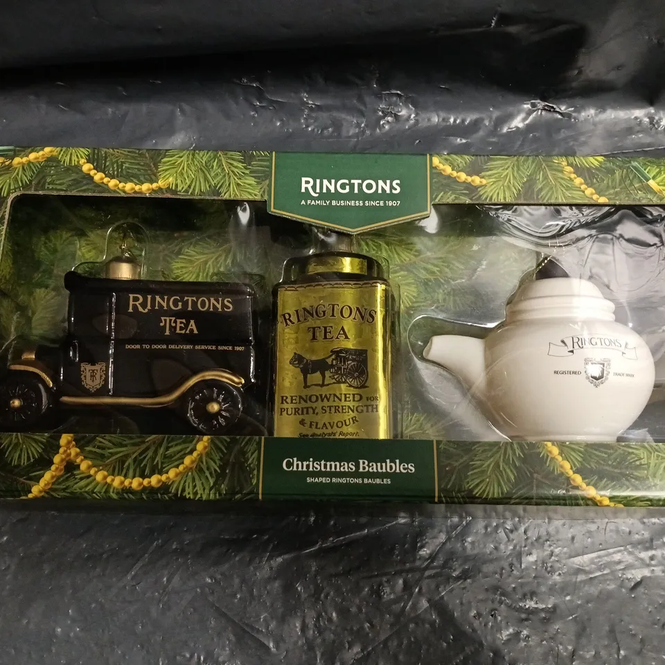RINGTONS CHRISTMAS BAUBLES – TEA CAR, TEA TIN & TEAPOT ORNAMENT SET (BOXED)