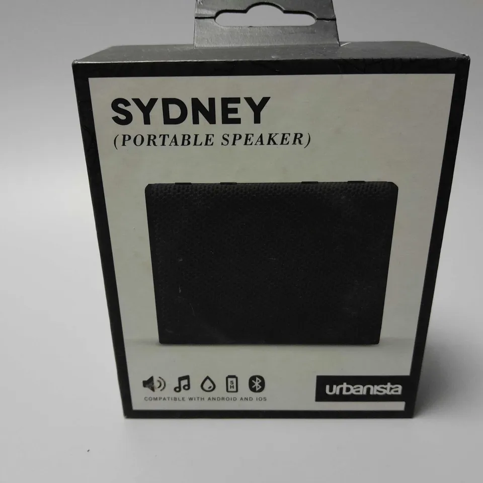 BOXED URBANISTA SYDNEY PORTABLE SPEAKER