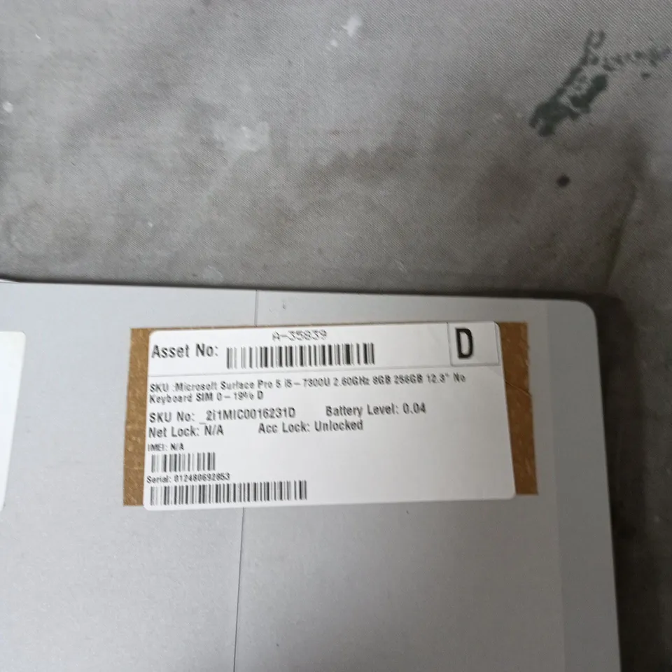 MICROSOFT SURFACE PRO 5 TABLET – I5/8GB RAM/128GB, SILVER