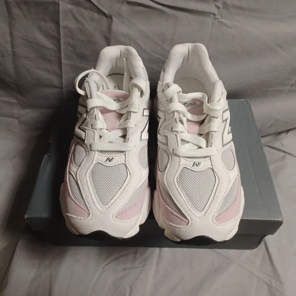 BOXED PAIR OF NEW BALANCE 9060 SNEAKERS – UK SIZE 2