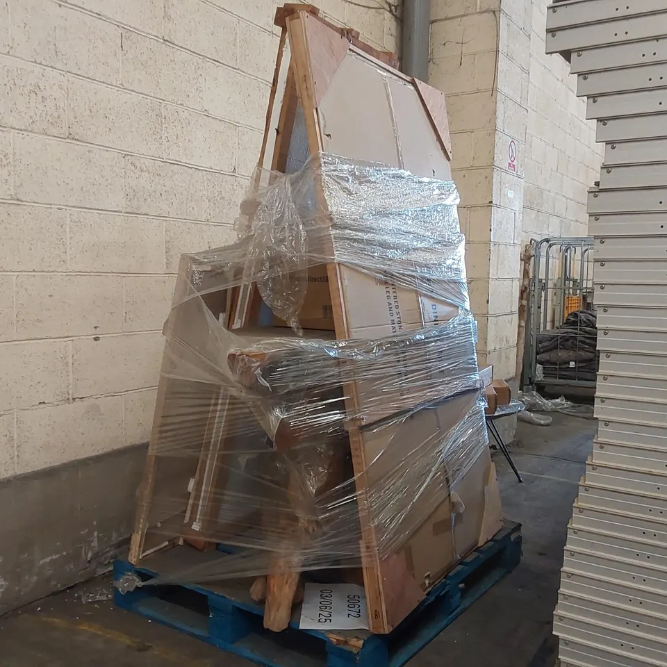 PALLET OF ASSORTED DESIGNER HOMESDIRECT365 FURNITURE PARTS ECT