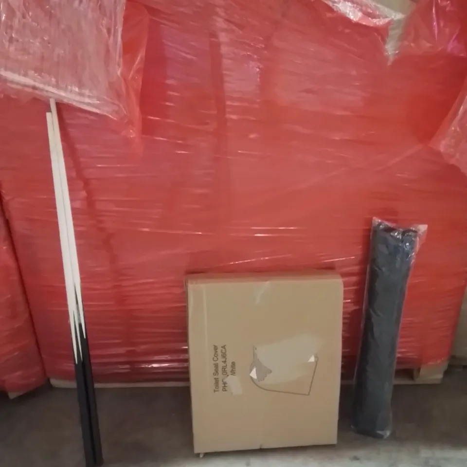 PALLET OF ASSORTED HOUSEHOLD GOODS AND PRODUCTS TO INCLUDE;TOILET SEAT COVER,POOL CUE,MAT