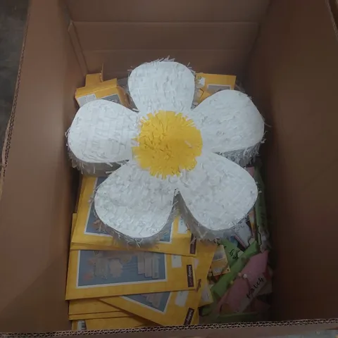 BOX CONTAINING A LARGE QUANTITY OF ASSORTED EASTER PRODUCTS