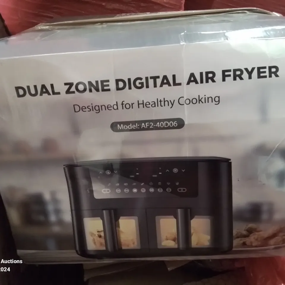 PALLET CONTAINING VARIOUS ASSORTED ITEMS TO INCLUDE: SLOW COOKER, DUAL ZONE DIGITAL AIR FRYER, DEHUMIDIFIER ETC.