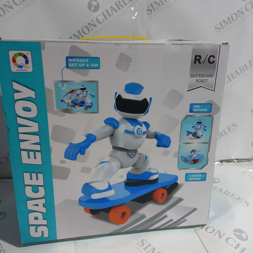 BXED R/C STUNTS SKATEBOARD ROBOT 