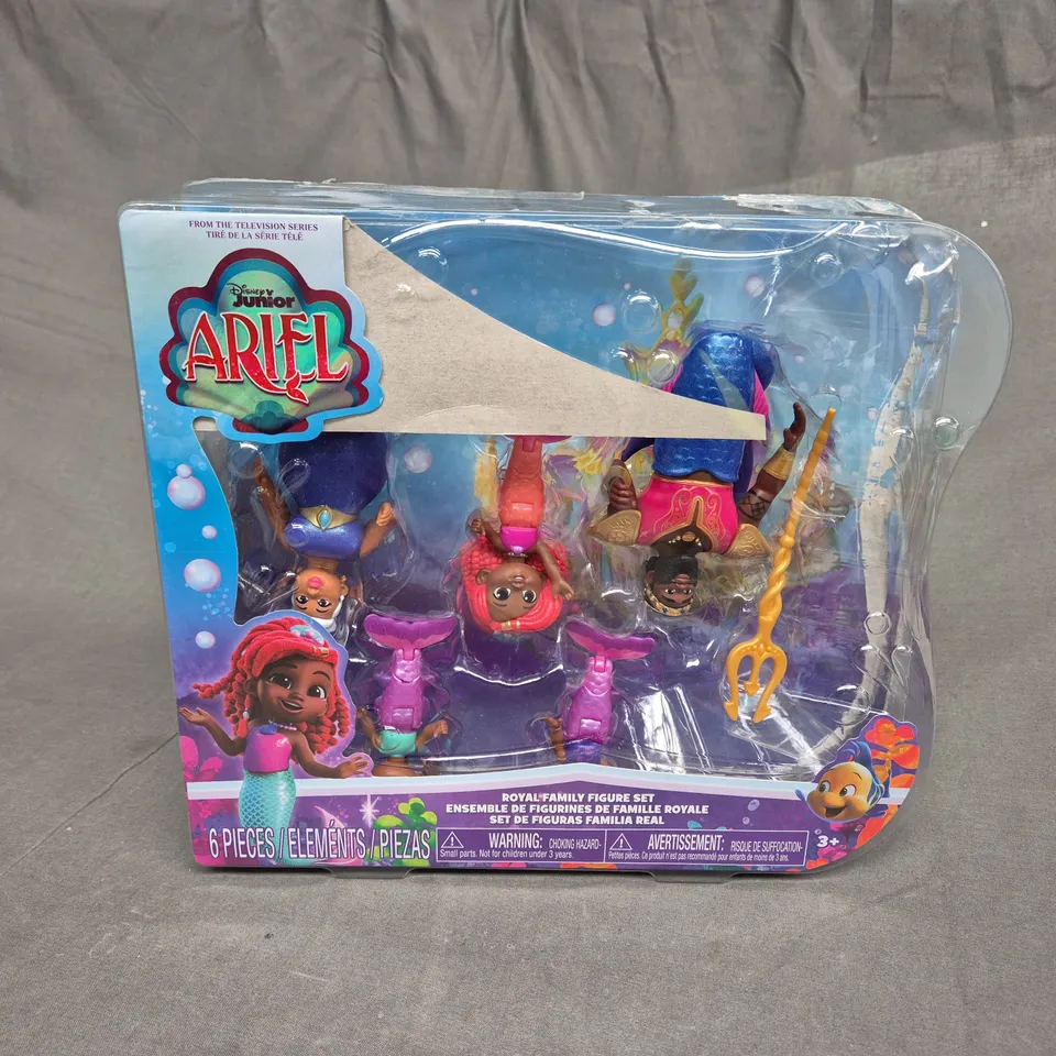 DISNEY JUNIOR ARIEL ROYAL FAMILY FIGURE SET