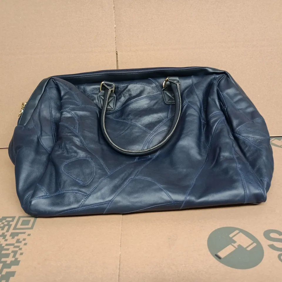 BLUE QUILTED LEATHER HANDBAG