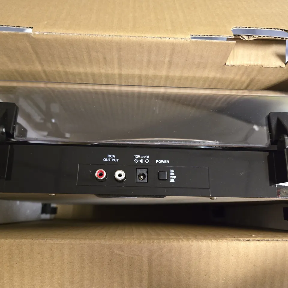 LENCO LBT-120 | 35 &45 RPM SEMI-AUTOMATIC BELT DRIVE USB TURNTABLE FOR VINYL