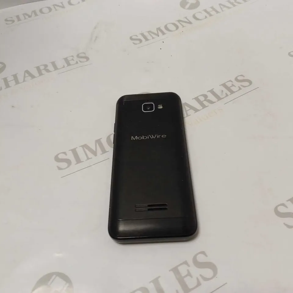 MOBIWIRE SMART PHONE 