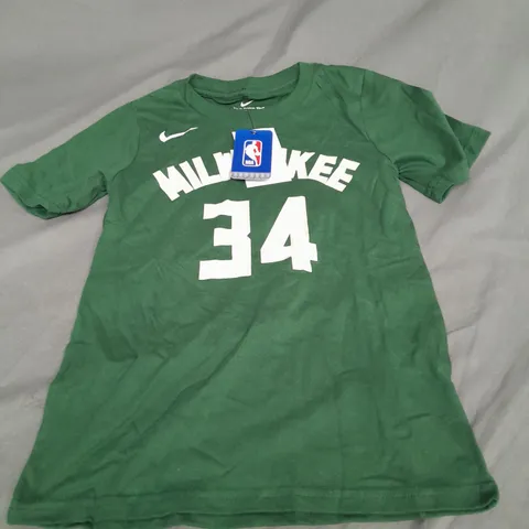 NIKE NBA BOYS MILWAUKEE 34 TEE IN GREEN SIZE S