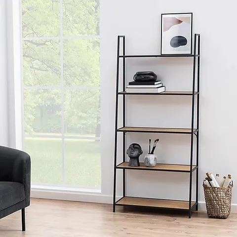 BOXED SEAFORD BLACK METAL LADDER BOOKCASE WITH 5 OAK SHELVES