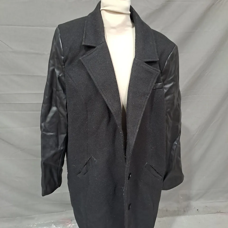 RUTH LANGSFORD BLACK COAT WITH 3 BUTTONS - SIZE 18