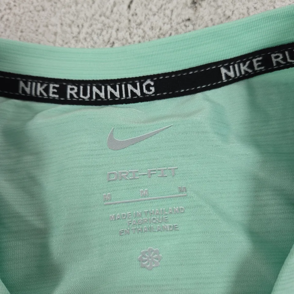 NIKE RUNNING DRI-FIT T-SHIRT – MINT GREEN, SIZE M