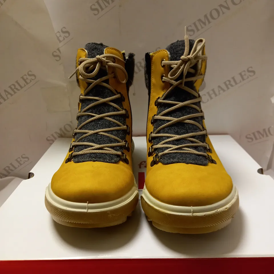 RIEKER LACE BOOT YELLOW - SIZE 5