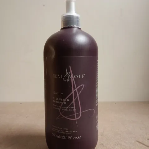 NEAL & WOLF - DAILY CLEANSING SHAMPOO (950ML)