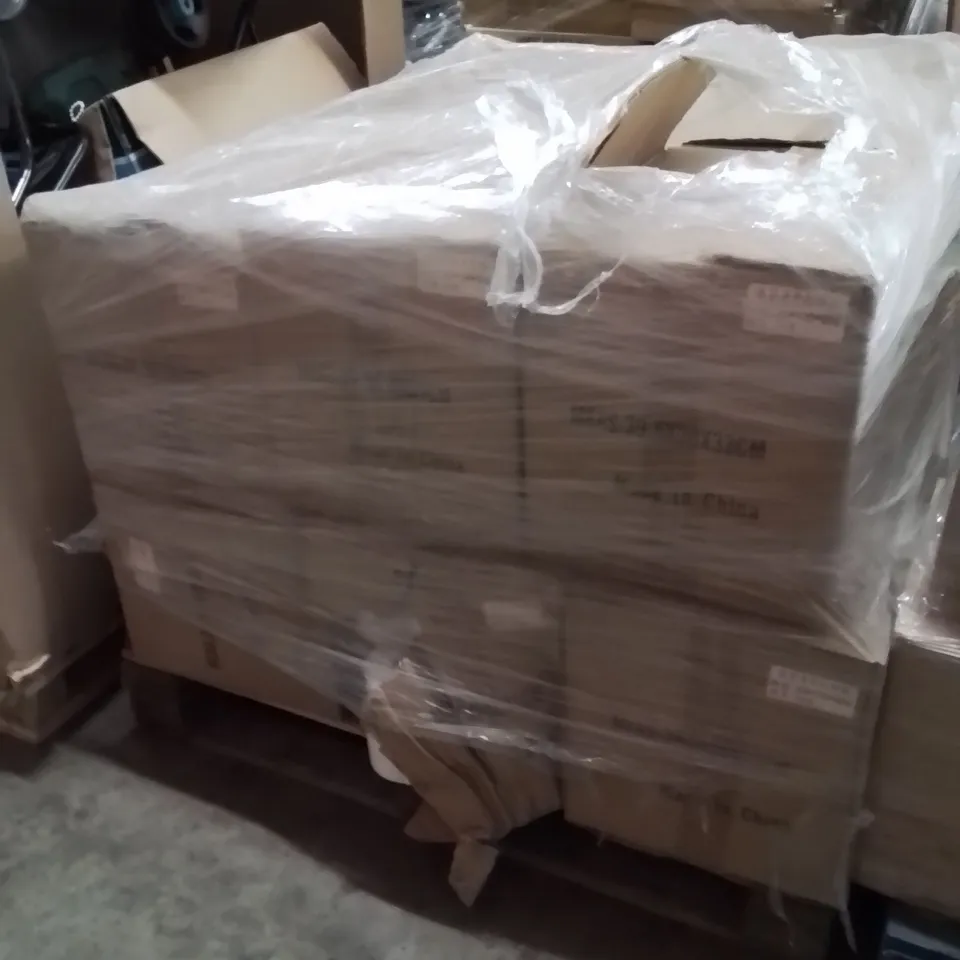 PALLET CONTAINING A LARGE QUANTITY OF TILL ROLL