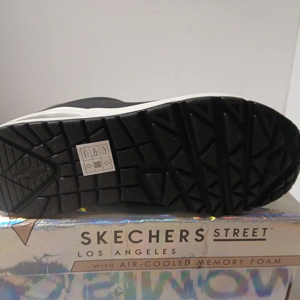 BOXED PAIR OF SKECHERS STREET LOS ANGELES WOMEN'S SNEAKERS – BLACK (UK 6)
