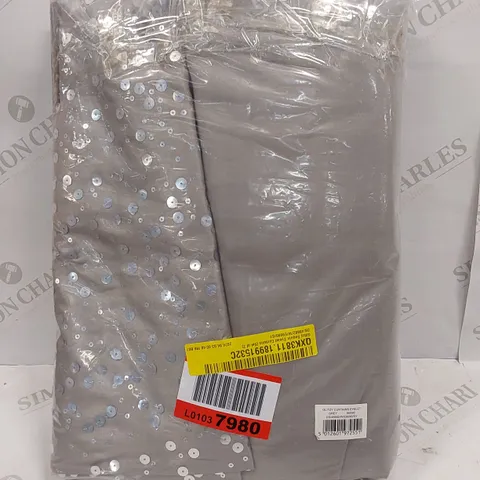 BAGGED GLITZY SEQUIN EYELET CURTAINS - GREY // SIZE: 229 X 229cm