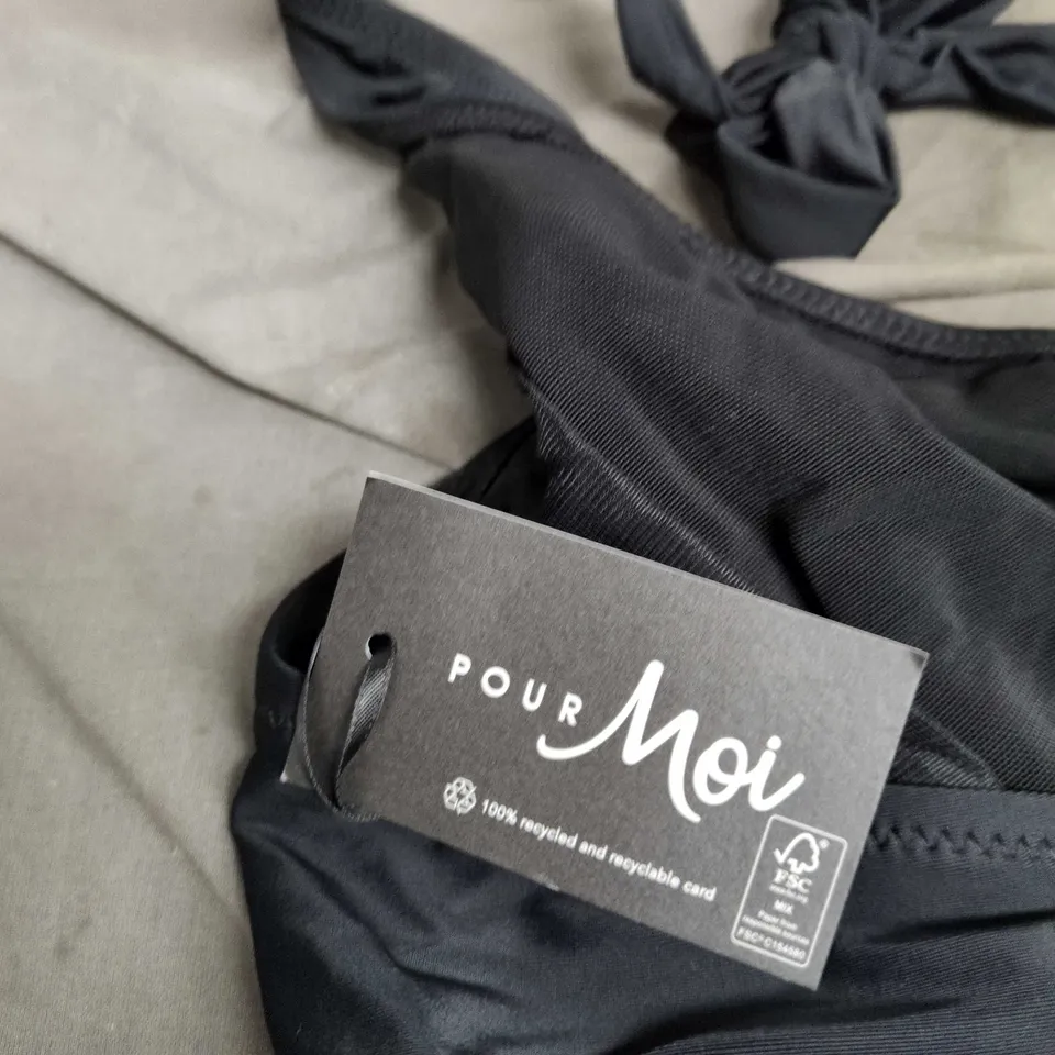 POUR MOI BLACK BRA – WOMEN'S LINGERIE
