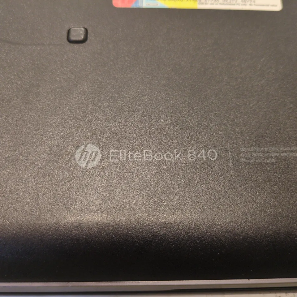 HP ELITEBOOK 840 LAPTOP – 14-INCH DISPLAY MISSING KEY